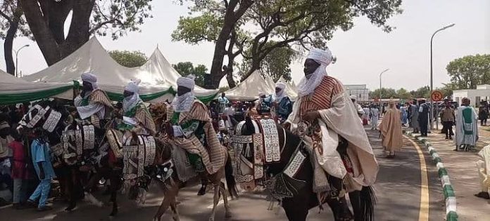 Emir of Bauchi pays Sallah homage to Gov Mohammed