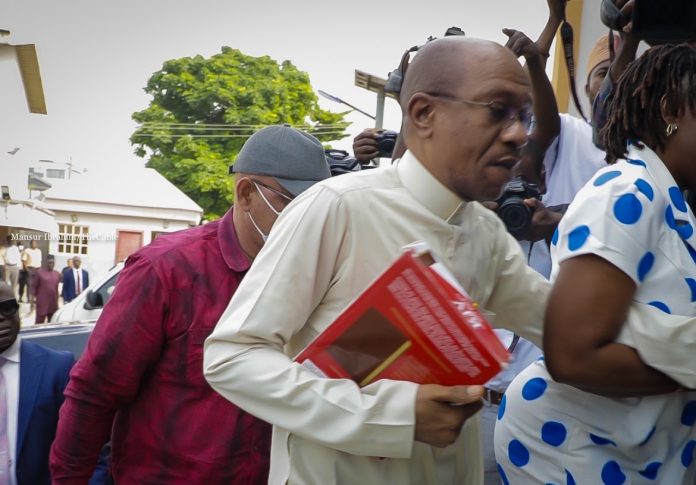 Godwin Emefiele Arrived Court With Bible-1