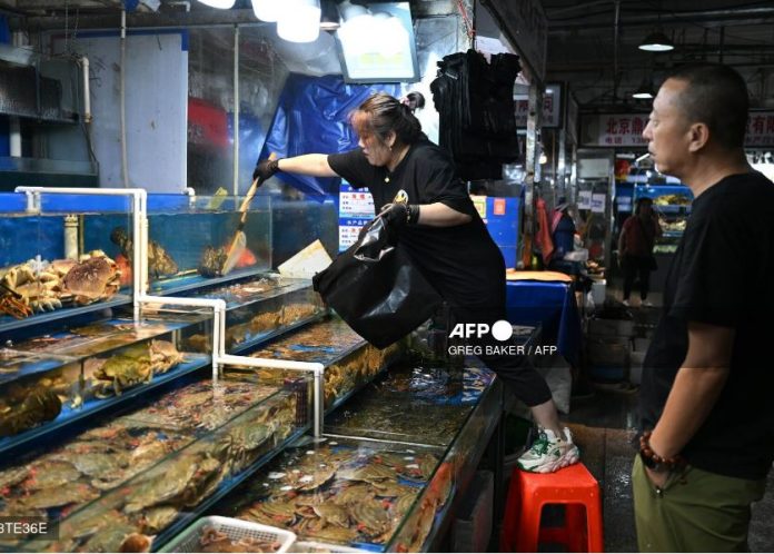 Japanese fishmongers