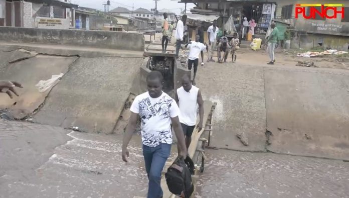 Orile Agege residents demand temporary bridge ahead of canal completion