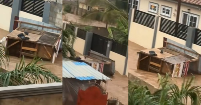 "Our restaurant is going!" – Man exclaims as fl00d sweeps away a kiosk due to a heavy downpour (VIDEO)