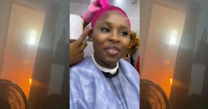 Lady sets kitchen on f!re while trying to prepare a meal for her crush (VIDEO)