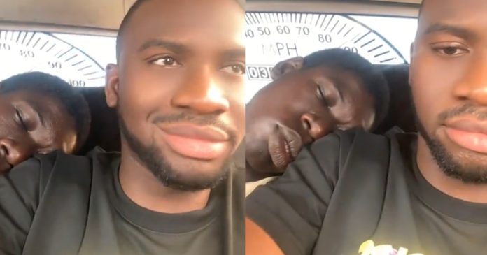 "God, abeg, I need a car" – Nigerian man lamɘnts after his fellow passenger rested his head on his shoulder in a public transport (WATCH)