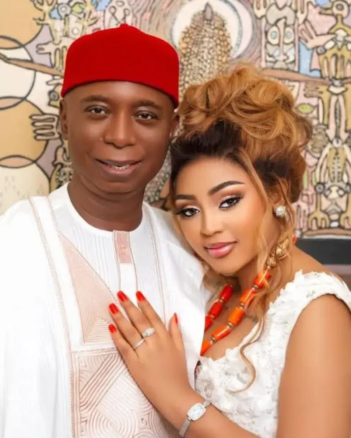"We can't find her" – Kemi Olunloyo Allǝges Regina Daniels has been missing for days