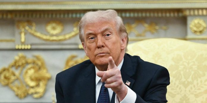 2026-03-04-Trump-iran-war-2264038709