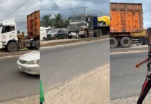 Panic as two heavy trucks drive on pavement to beat gridlock on major road (Watch) Panic as two heavy trucks drive on pavement to beat gridlock on major road (Watch)