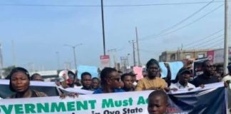 UPDATE: Protesters Reopen Ibadan Major Routes Linking Other Cities At 3pm this Afternoon